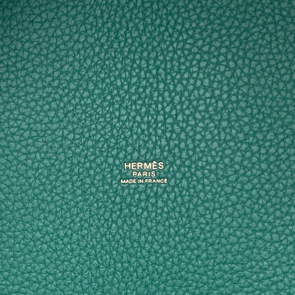 Hermès Picotin Lock 22 in Green - Picture 9 of 10